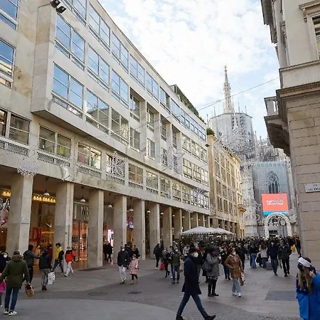 Prestige Boutique Homes-Duomo Milano Esterno foto